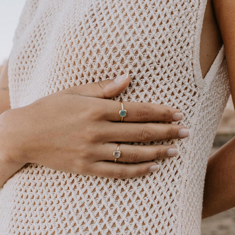 18K gold-plated brass ring featuring a square gemstone—available in rose quartz, green aventurine, or aquamarine