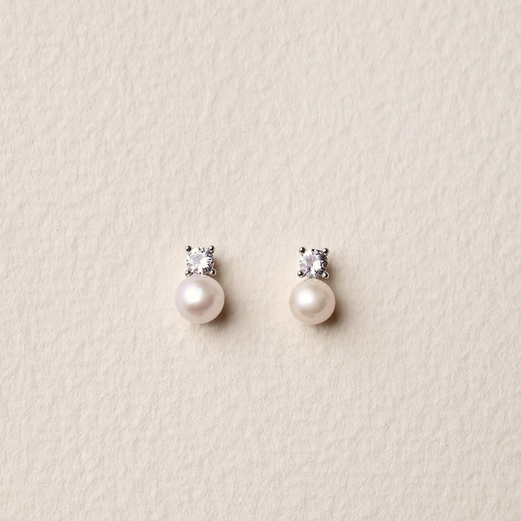 925 silver freshwater pearl stud earrings, pearl size 4.5–5 mm