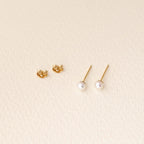 Women's 14K Solid Gold Freshwater Pearl Stud Earrings – Minimalist Design with Aurora-like Luster