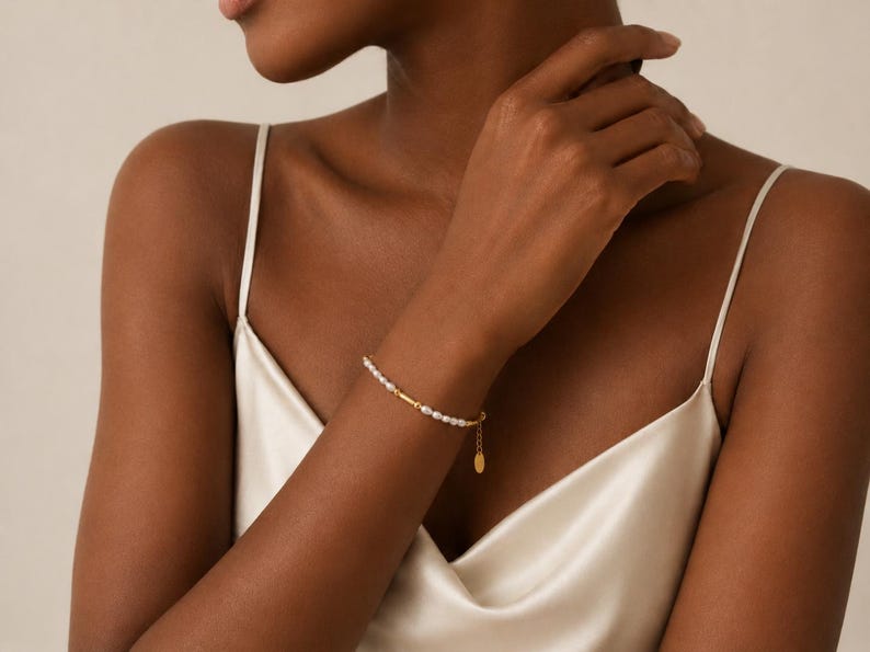 Baroque freshwater pearl bracelet, 14K gold-filled chain, adjustable 19 cm