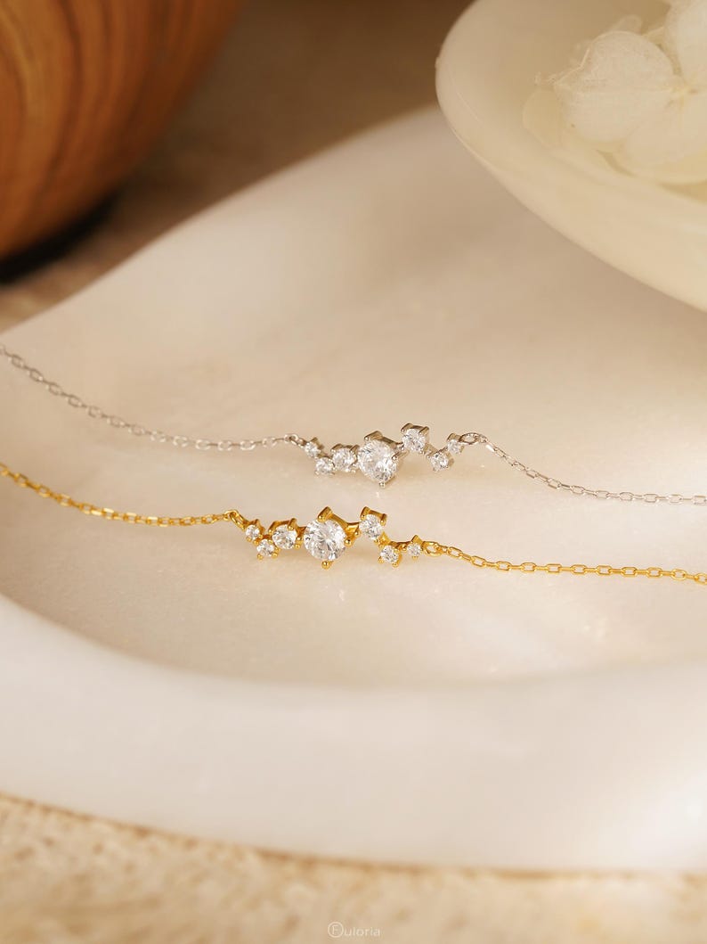 925 Sterling Silver Diamond Bracelet for Women, Minimalist Adjustable Chain Bracelet, 15+3 cm, Gold or Silver Finish, Hypoallergenic