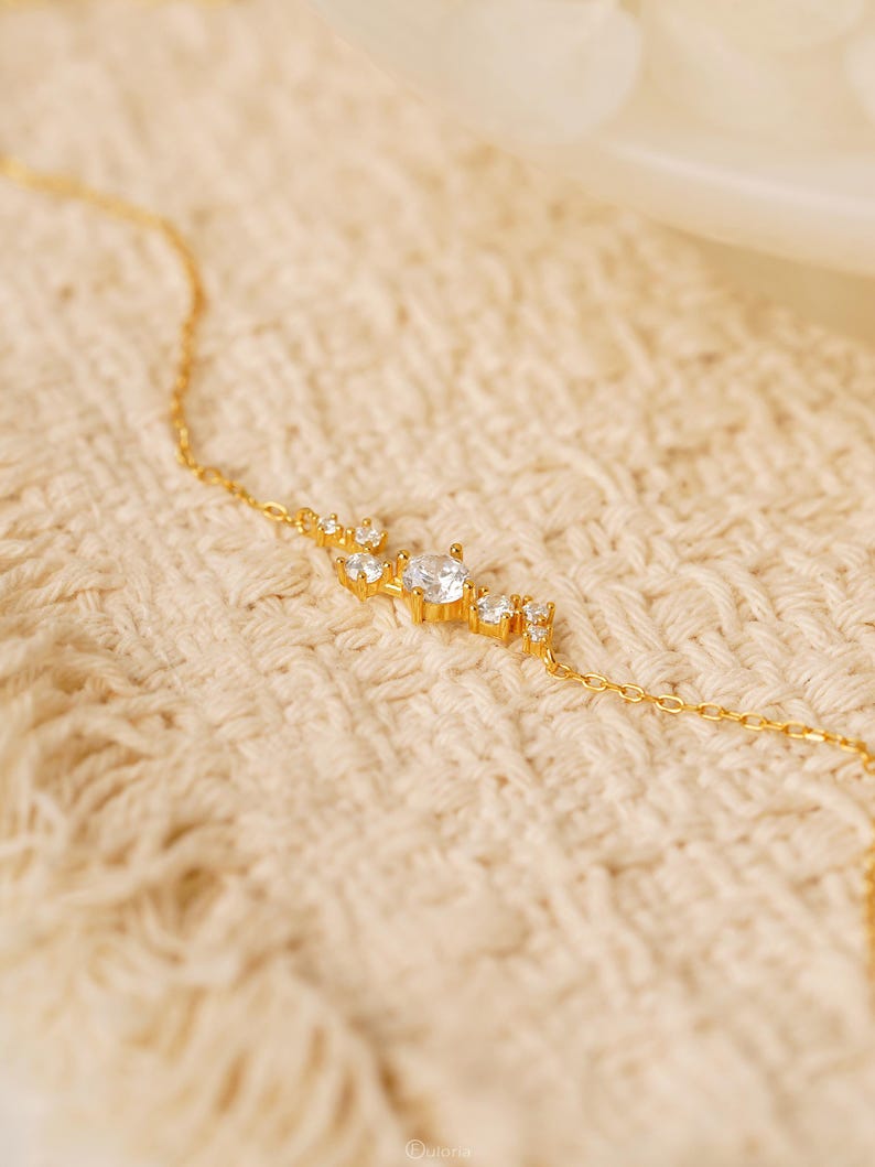 925 Sterling Silver Diamond Bracelet for Women, Minimalist Adjustable Chain Bracelet, 15+3 cm, Gold or Silver Finish, Hypoallergenic